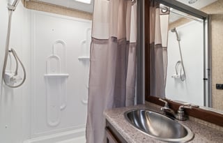 Mirada 1 | Unlimited Mileage & Generator Use