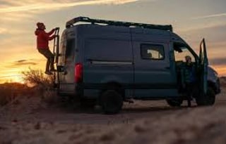 NEW AWD Southwest Adventure "Astro" UNLIMITED