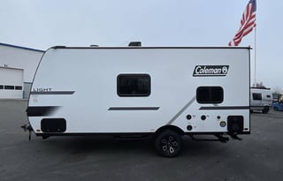 2025 Coleman Ultra Light 17BX