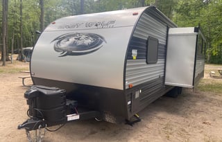 2022 Forest River RV Cherokee Alpha Wolf 26DBH-L