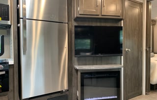 2022 Coachmen RV Mirada 35ES