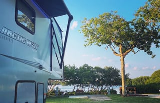 Adventure Awaits - Arctic Wolf Suite 3660