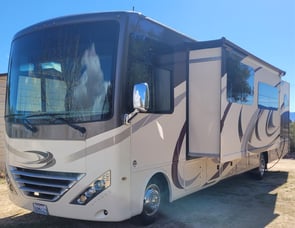 Thor Motor Coach Hurricane 35M
