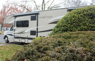 2013 Coachmen RV Leprechaun 317SA Ford 450