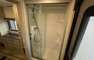 2023 Keystone RV Avalanche 390DS (A4)