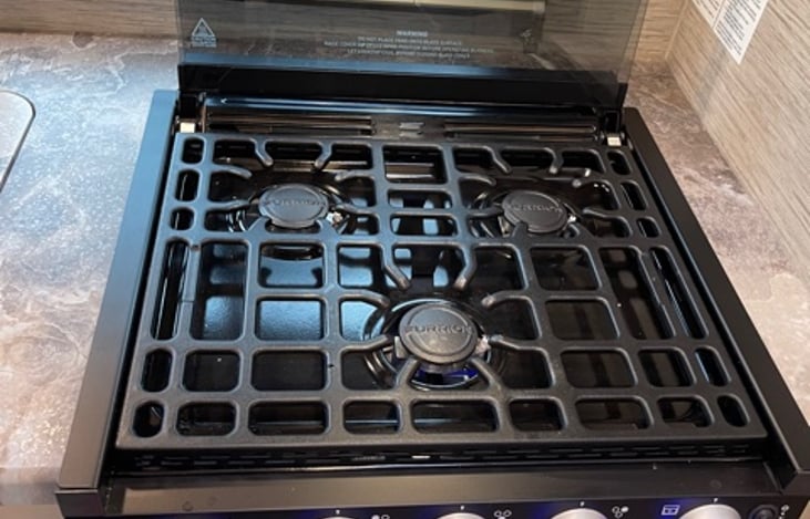 3- burner stove top