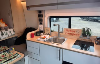 'Lottie' 2023 LV7.1 Custom Dodge Ram