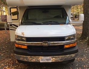 Thor Motor Coach Chevy Freedom Elite