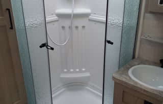 Freedom Calls: Solo Travel Made Easy