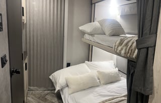 2023 Forest River RV Sunseeker LE 3250DSLE Ford