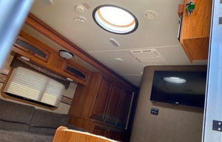 2015 Starcraft Travel Star 274RKS