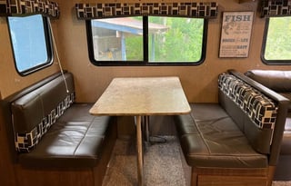 2016 Dutchmen RV Coleman Lantern Series 262BH