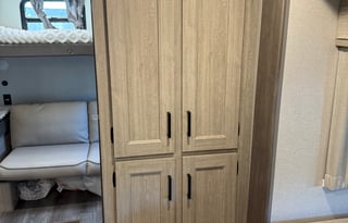 BRAND NEW! 2025 Catalina Legacy 293QBCK Bunk House