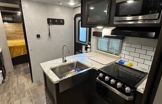 2020 Kodiak Ultra-Lite 296 Bunkhouse