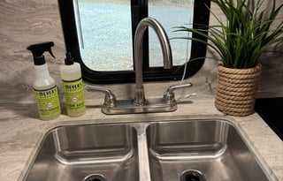 Minimalist Winnie Minnie by the River