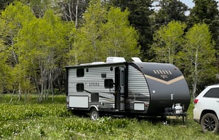 Perfect Bunk House! 4 beds and under 5000 lbs