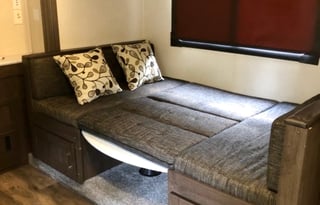 2017 Forest River RV Salem Cruise Lite 230BHXL