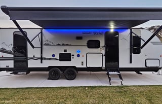 2021 Forest River Cherokee Black Label