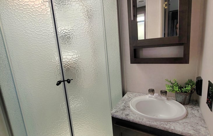 Walk through bathroom