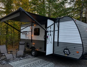 Keystone RV Coleman 17B