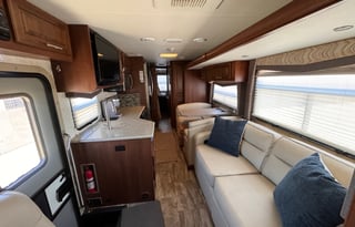 Adventure Awaits - Ideal RV for Families & Groups!