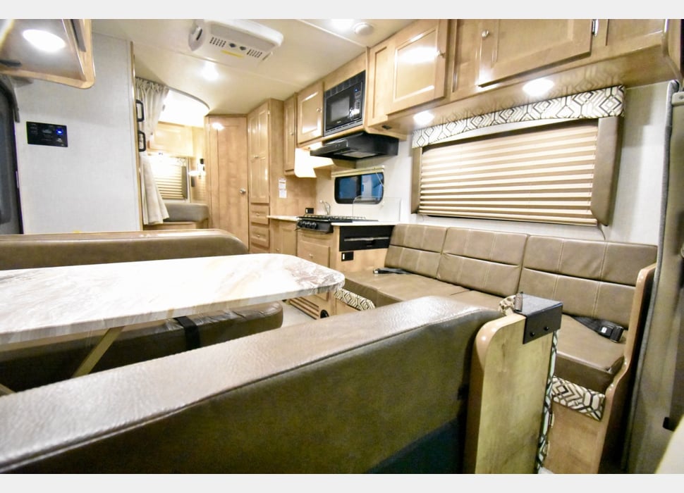 Class C Motor Home rentals in Cupertino