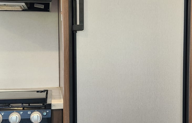 Large refrigerator and freezer