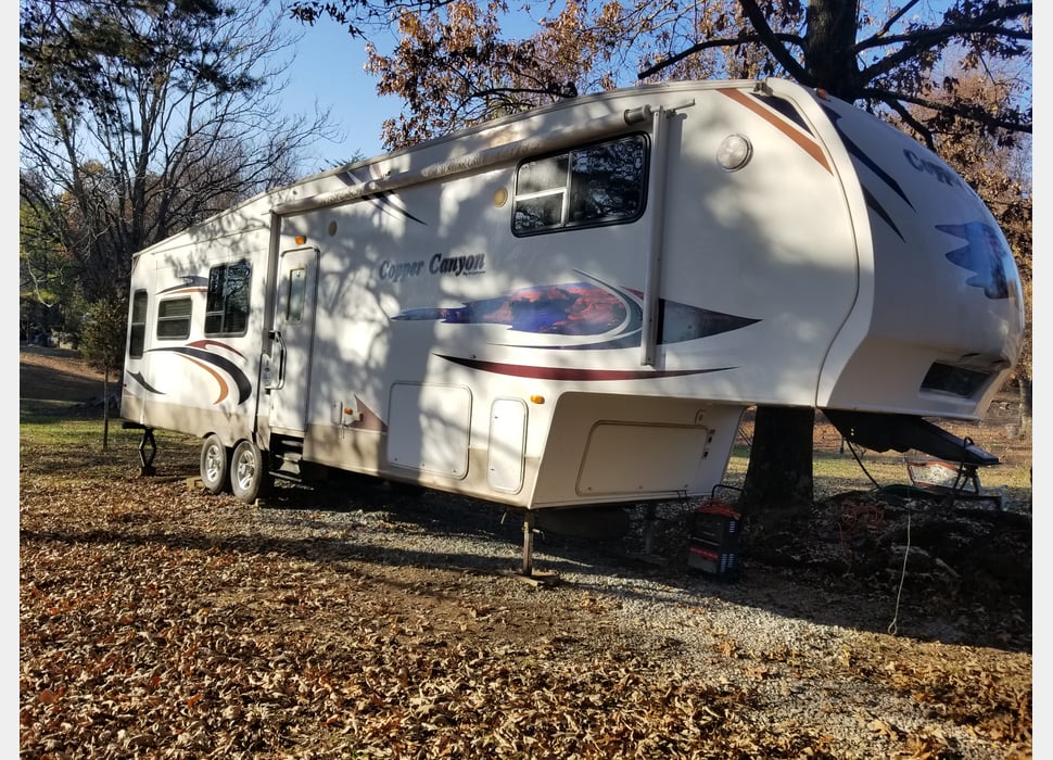 Fifth Wheel rentals in Everett