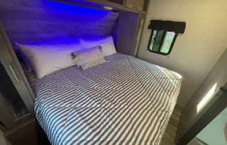 2022 Sunset Trail with bunk house and extra bath!