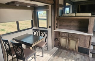 2018 Keystone RV Montana High Country 374FL
