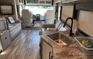 2020 Thor Ace 33.1 - La Dolce Vita