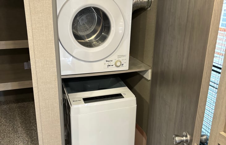 Washer and dryer closet