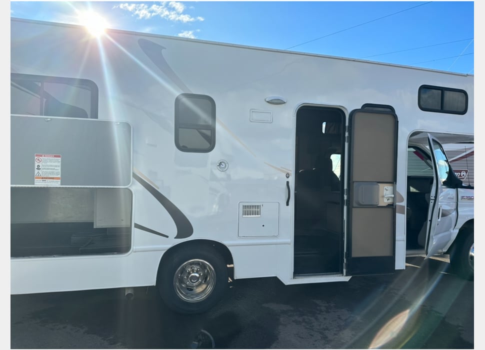 Class C Motor Home rentals in Chandler