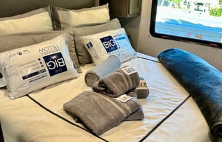 2022 Coachmen RV Pursuit