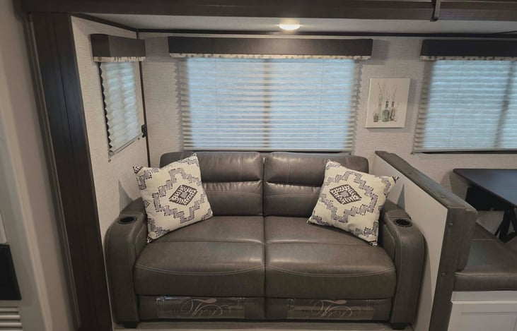 Trifold couch