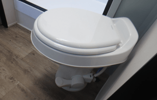 Roomy, Kid Approved RV Rental