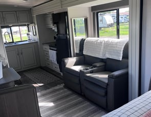 Keystone RV Cougar Half-Ton 22MLS