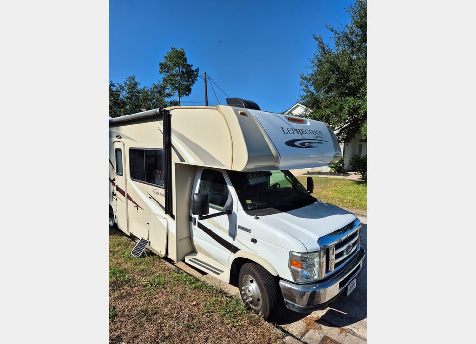 Class C Motor Home rentals in Conroe