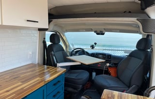 Big Island Betty the Cozy New Campervan