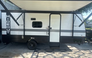 Family friendly camper rental