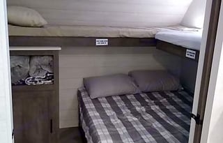 2021 (8354) Forest River RV Salem 36BHDS