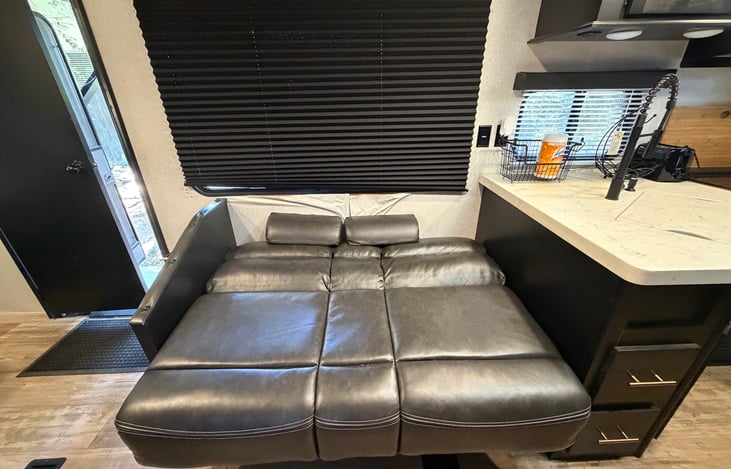 Sofa bed pull out