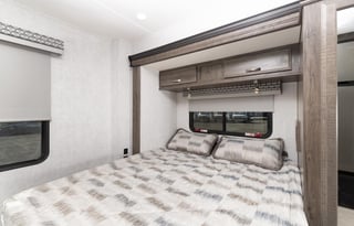 2022 Conquest Full slide out