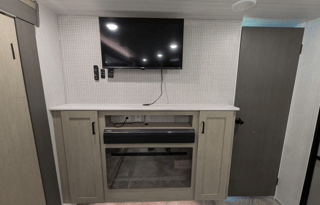 Wildwood X-Lite | Excellent Modern Bunkhouse