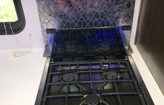 RV Cherokee Black Label 264DBHBL Delivery Only