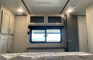 2022 Keystone RV Sprinter 3570FWLFT