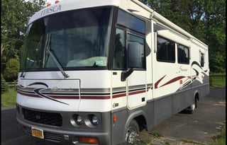 2002 Itasca Suncruiser 32V