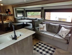 Forest River RV Wildwood X-Lite 263BHXL