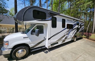 2024 Thor Motor Coach Quantum LC LF31