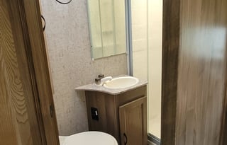 2017 Coachmen RV Freelander 26RS Ford 350